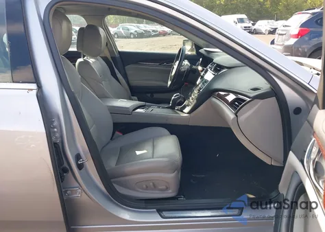 2014 Cadillac Cts Luxury z USA, uszkodzony, nr VIN 1G6AX5S31E0174884